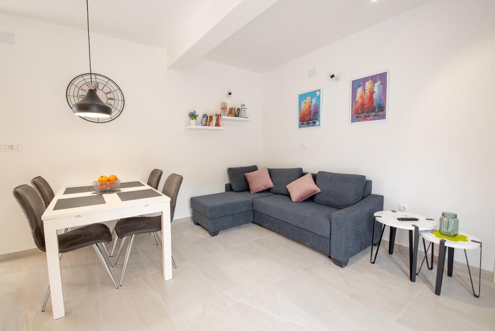 Casa Ol'Bol - Modern Apartment With Seaview And Private Large Backyard Zewnętrze zdjęcie